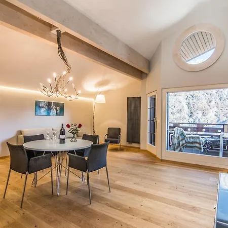 Waldhotel Fletschhorn Panoramic Retreat In Fee ホテル