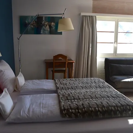 酒店 Waldhotel Fletschhorn Panoramic Retreat In Fee 萨斯格伦德
