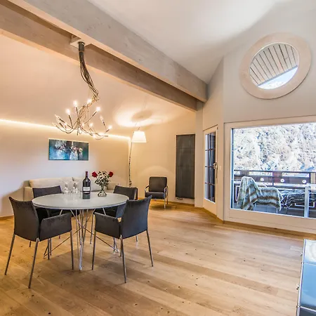 Dağ evi Waldhotel Fletschhorn Private Whole In Saas-fee 360 Alpine Views & Sauna