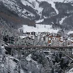 Waldhotel Fletschhorn Private Whole Hotel In Saas-Fee 360 Alpine Views & Sauna 사스그룬트